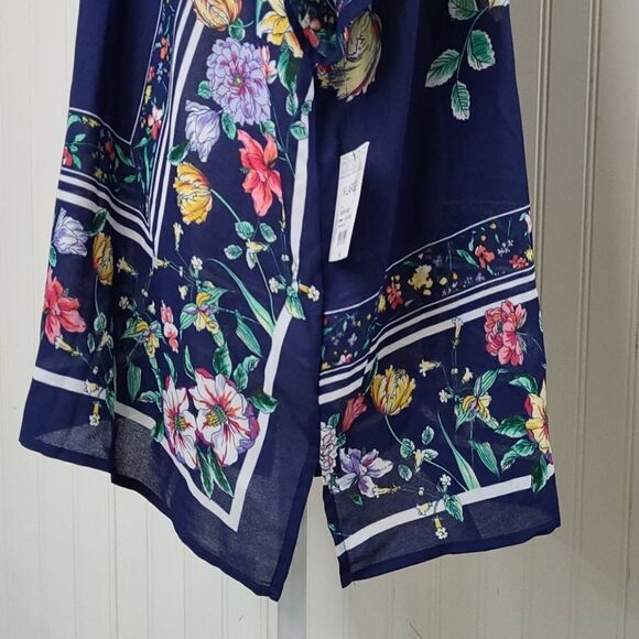 Liz Claiborne sheer top - Picture 5 of 8